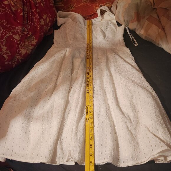 G1 So pretty Calvin Klein cotton eyelet dress, lined, back zip lovely 4 summer - Picture 10 of 11